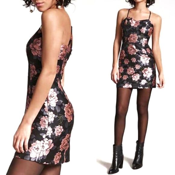 Forever 21 Rose Damask Mini Dress - Picture 3 of 12